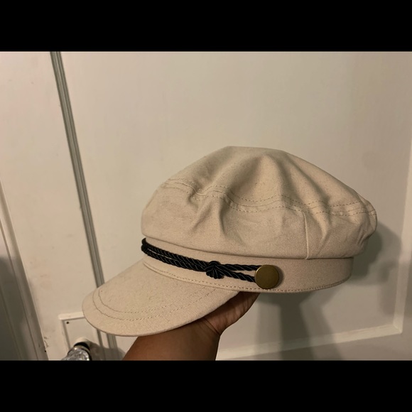 Light Cream/Tan Cap - Picture 2 of 10